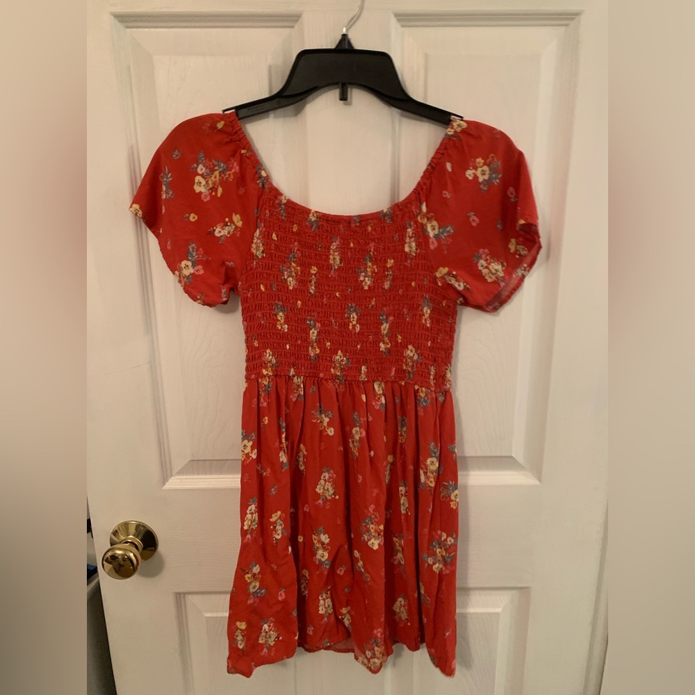 Dress - Picture 2 of 3